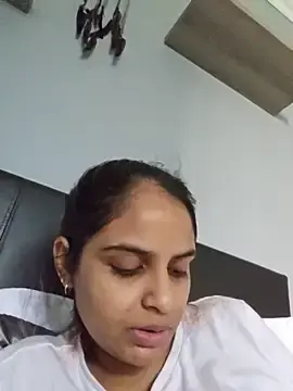 Stripchat Watch Live Sex Cams of DirtySnowball69