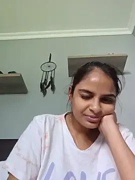 Stripchat Live Sex Cam of DirtySnowball69