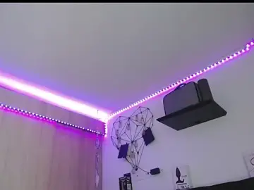 Stripchat Sex Cam of Santiago_kiler