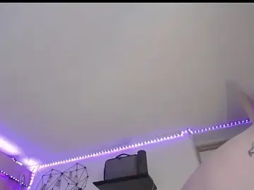 Stripchat Sex Cam of Santiago_kiler