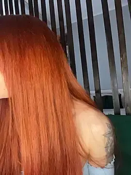 Stripchat Watch Live Sex Cams of LittleFox___