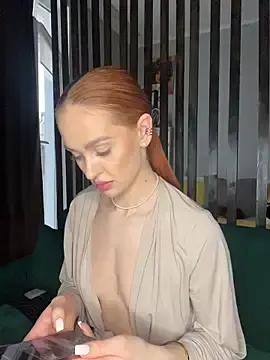 Stripchat Nude Webcam of LittleFox___