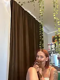 Stripchat Live Sex of LittleFox___