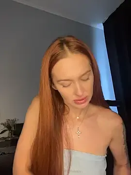 Stripchat Free Porn Cam of LittleFox___