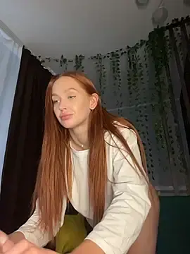 Stripchat Free Live Porn of LittleFox___
