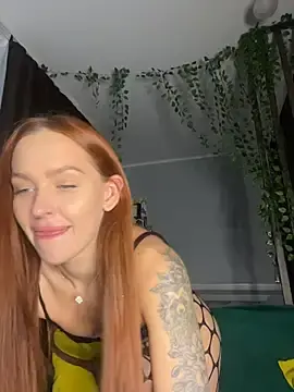 Stripchat Nude Webcam of LittleFox___