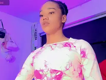 Stripchat Sex Cam of naomy__xx