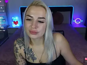 Stripchat Adult Webcam of Crystal_Barbie