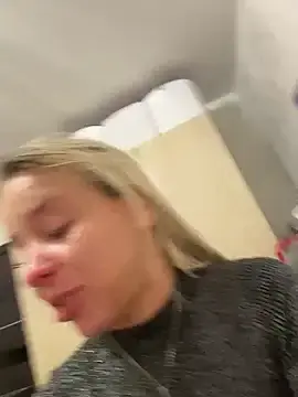 Stripchat Adult Webcams of LikaCat