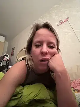 Stripchat Best live sex cam show of LikaCat