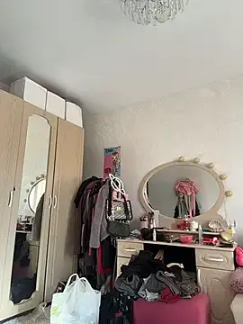 Stripchat Watch Live Sex Cams of LikaCat