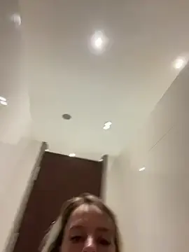 Stripchat Best Webcam of LikaCat