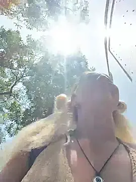 Stripchat Free Porn Cam of LikaCat