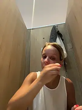 Stripchat Live Sex of LikaCat