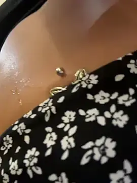 Stripchat Sex Cam of LikaCat
