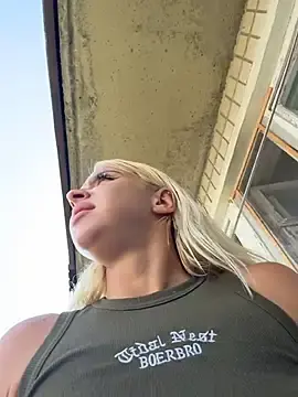 Stripchat Sex Chat of LikaCat