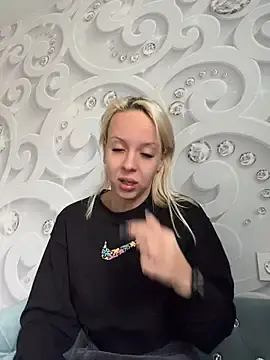 Stripchat Adult Video Chat of LikaCat