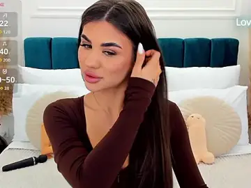 Stripchat Best live sex cam show of MonCarla