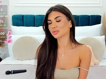 Stripchat Live Sex of MonCarla