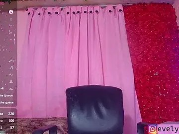 Stripchat Private Sex Chat of foxx_evelyn