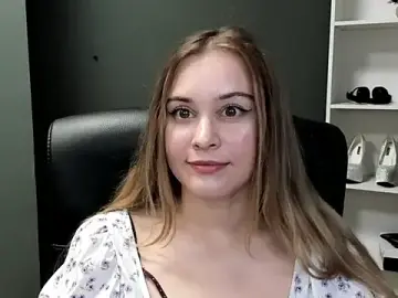 Stripchat Free Porn Cam of kitty_valeria