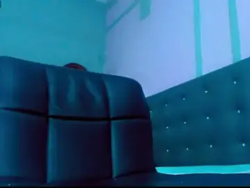 Stripchat Watch Live Sex Cams of malahya_