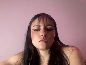 Stripchat Free Porn Cam of salome_polaniiee