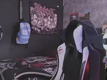 Stripchat Live Sex Cam of AcidMilo