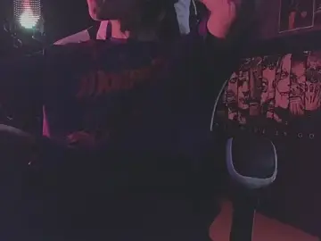 Stripchat Watch Live Sex Cams of AcidMilo