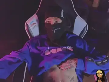 Stripchat Live Sex Cam of AcidMilo