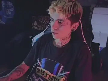 Stripchat Sex Chat of AcidMilo