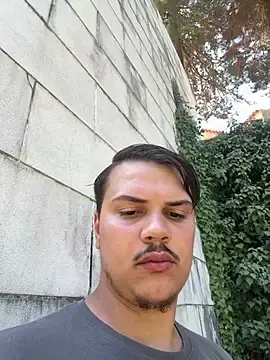 Stripchat Sex Cam of Coconfire