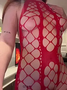 Stripchat Adult Video Chat of redheaddoll22