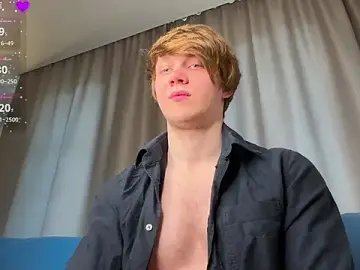 Stripchat Adult Video Chat of David_Keler