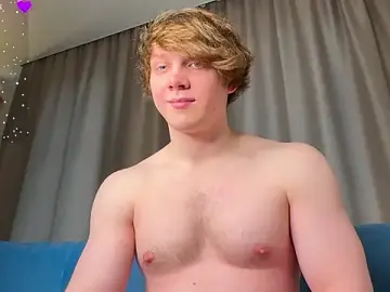 Stripchat Adult Webcam of David_Keler