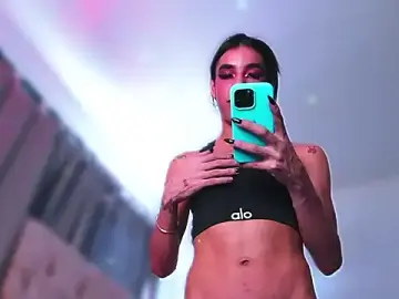 Stripchat Live Porn of KatalinaMillan