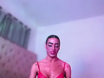 Stripchat Sex Cam of KatalinaMillan