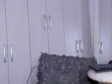 Stripchat Private Sex Chat of Kendall_Hotsexy_x