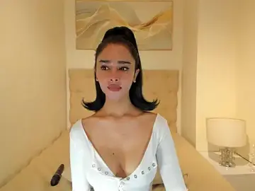 Stripchat Live Sex Cam of Lovable_with_bigsurprise