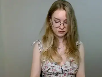 Stripchat Best live sex cam show of cindi_hot