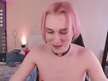 Stripchat Sex Cam of rainbow__salt