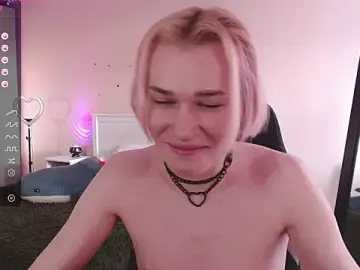 Stripchat Nude Webcam of rainbow__salt