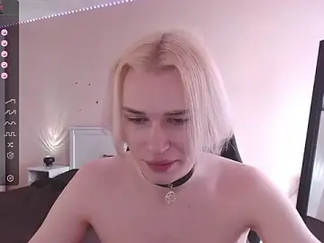 Stripchat Watch Live Sex Cams of rainbow__salt