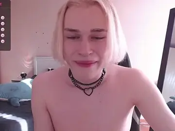 Stripchat Free Live Porn of rainbow__salt
