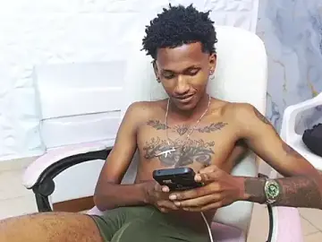 Stripchat Adult Webcam of ManSant