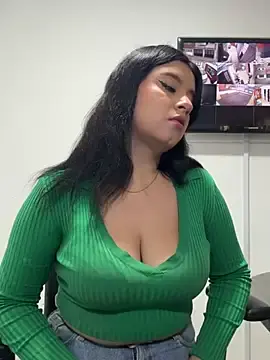 Stripchat Free Live Porn of SaraBraun_