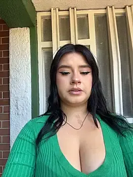 Stripchat Free Live Porn of SaraBraun_