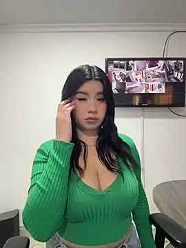 Stripchat Free Live Porn of SaraBraun_