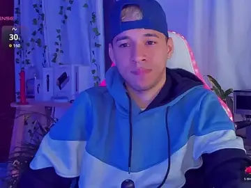 Stripchat Live Sex Cam of petter_coleman_