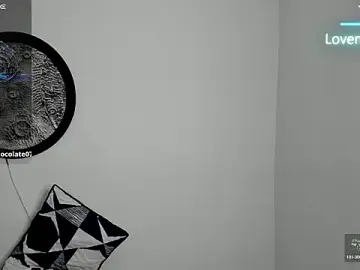 Stripchat Adult Webcams of mike_belle